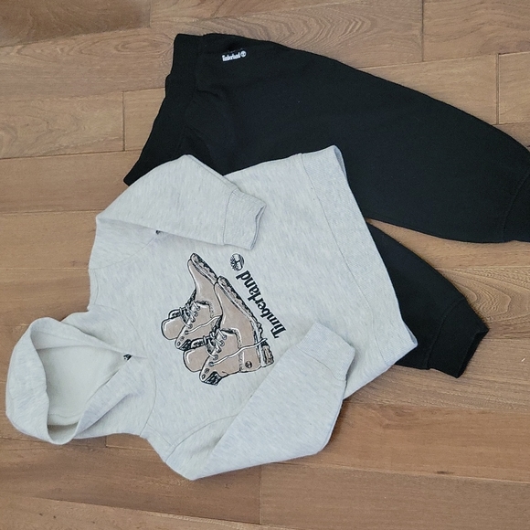 Timberland Other - Boys Timberland 2-Piece Set Hoodie and Balck Jogger Pant 4T